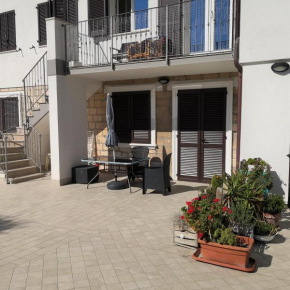 Mololocale in centro a Marcelli